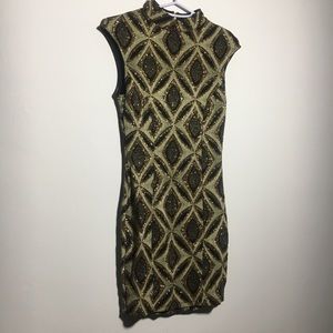 Gorgeous black and gold glittery dress size M. Check I-G at ClosetEdition_